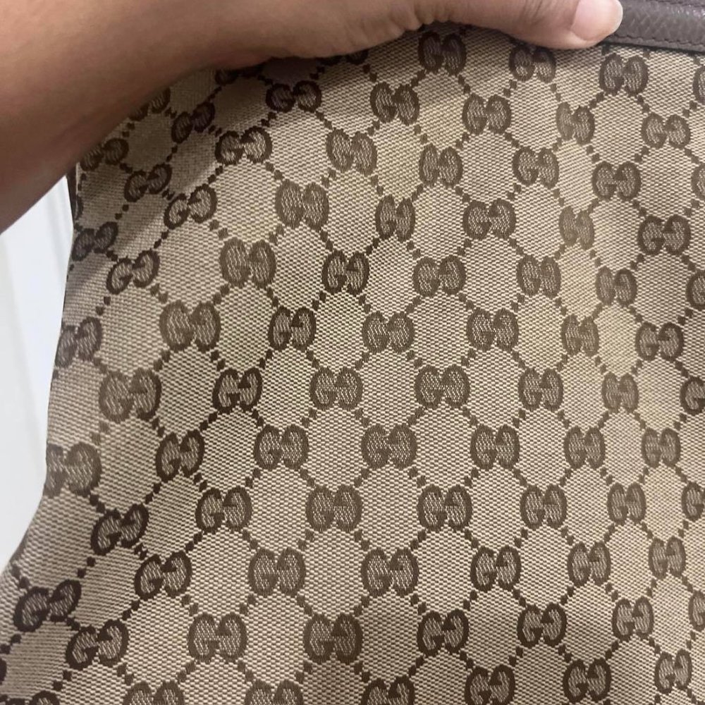 Gucci Bag - Picture 14 of 16